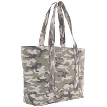 Load image into Gallery viewer, Camo Boat Tote
